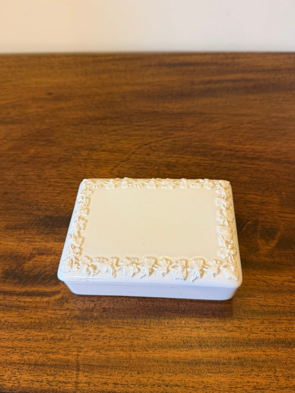 Queensware Trinket Box
