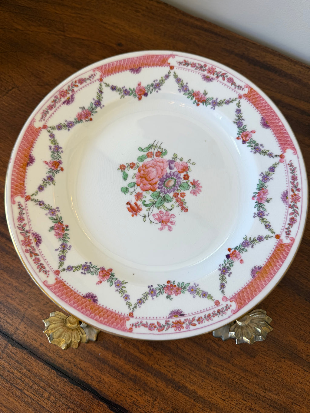 Set of 12 Crescent Made in England 9” Plates