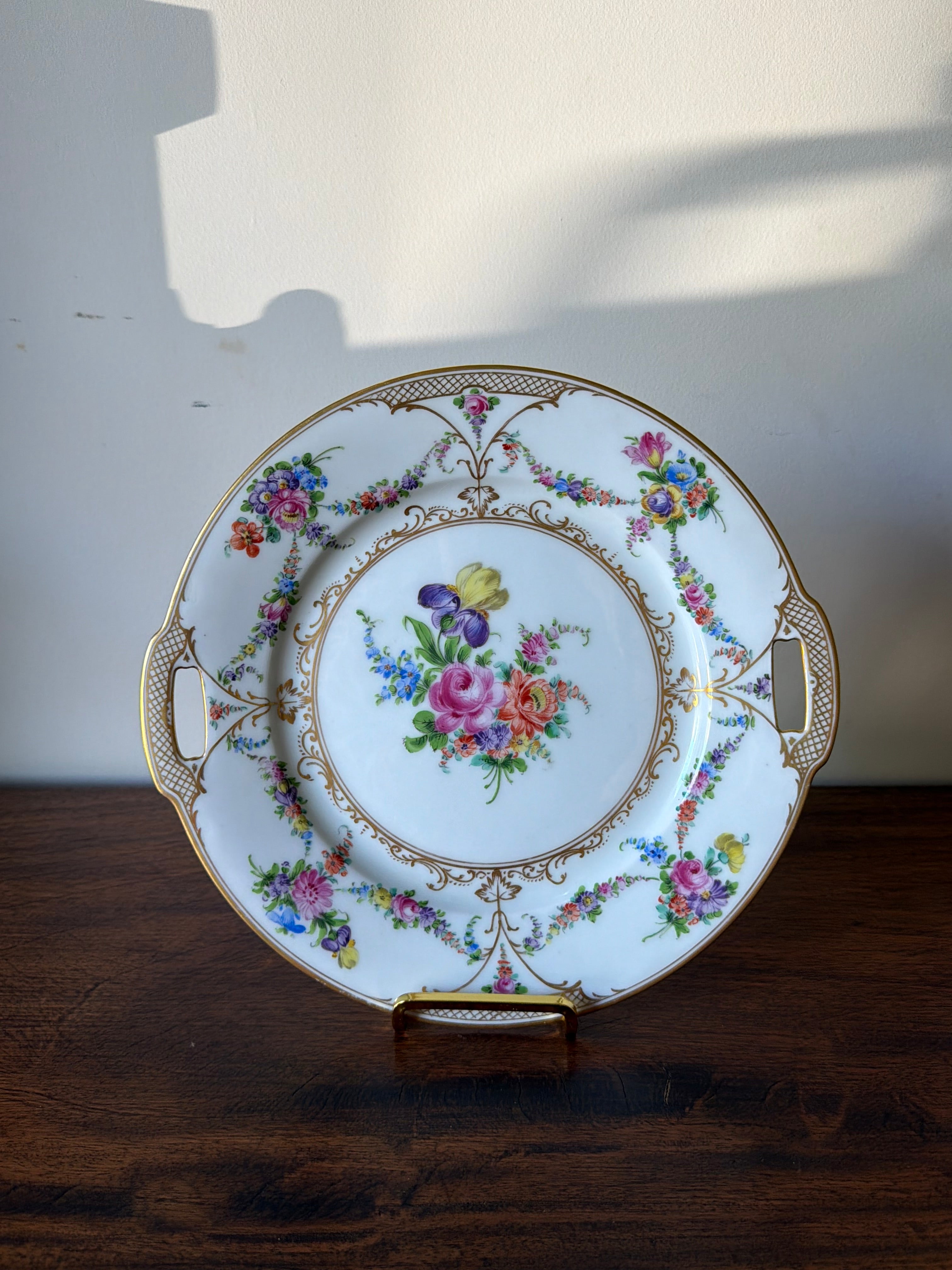 Dresden Plate with Handles