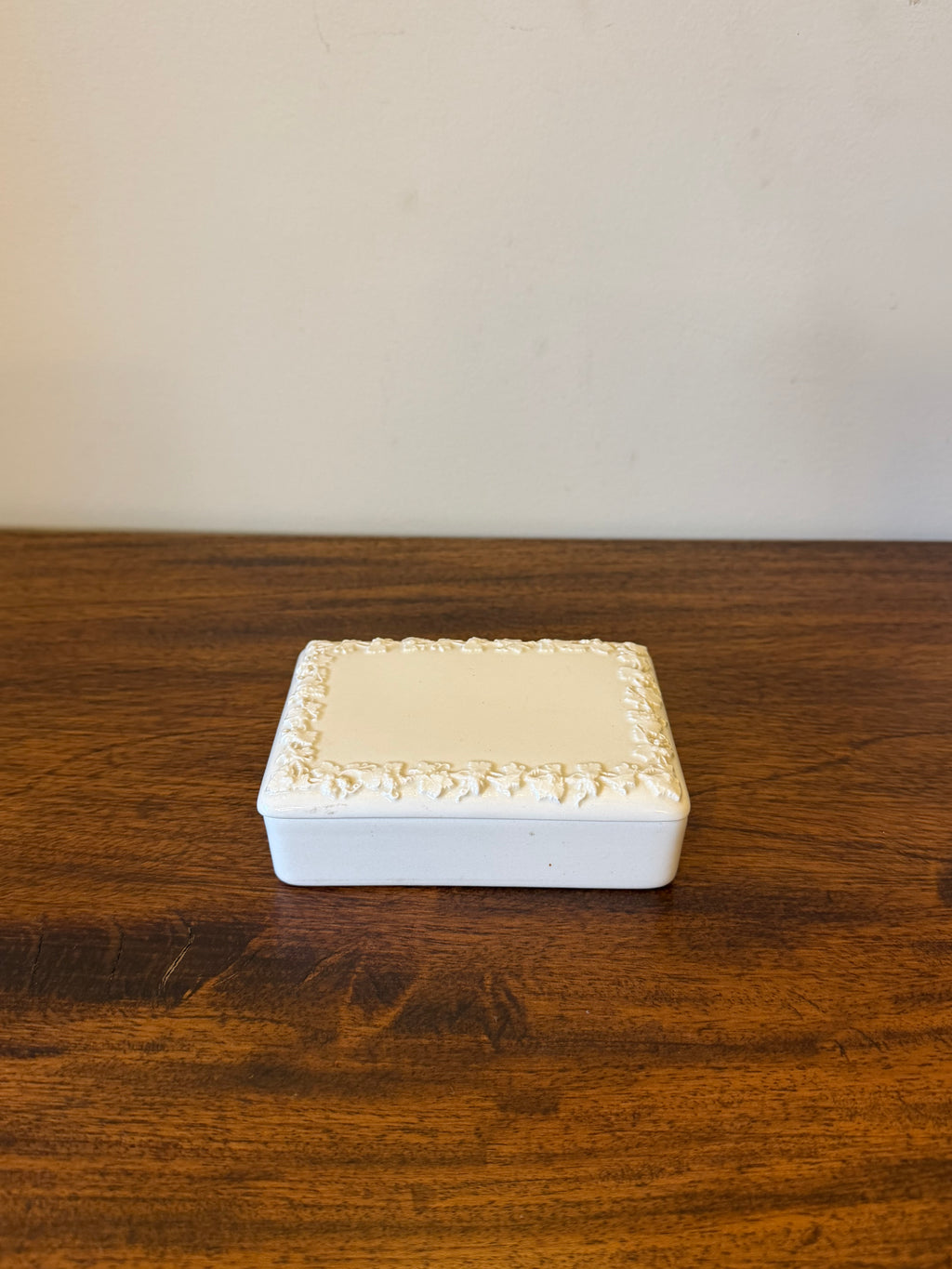 Queensware Trinket Box