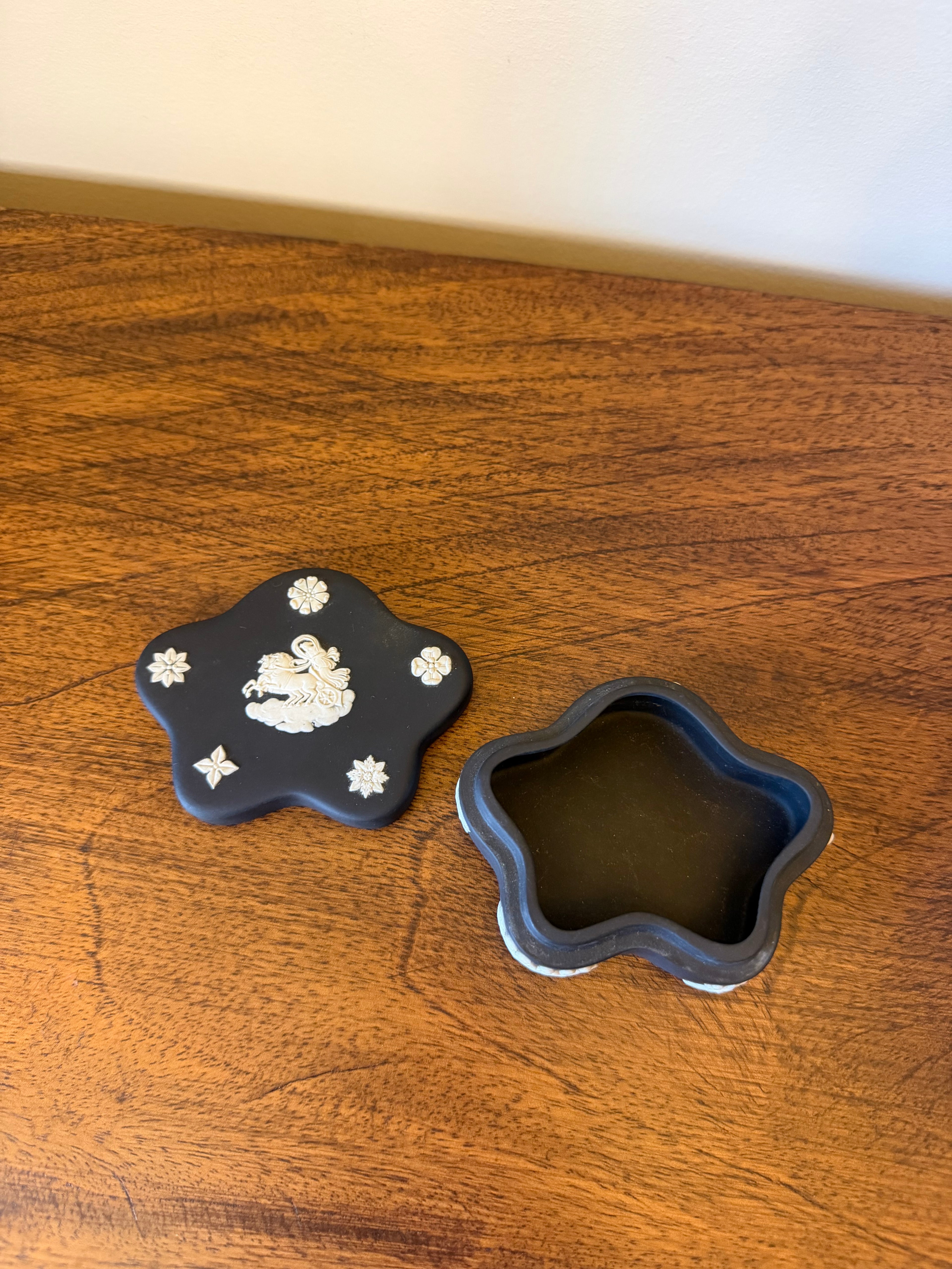 Basalt and Cream Wedgwood Trinket Box