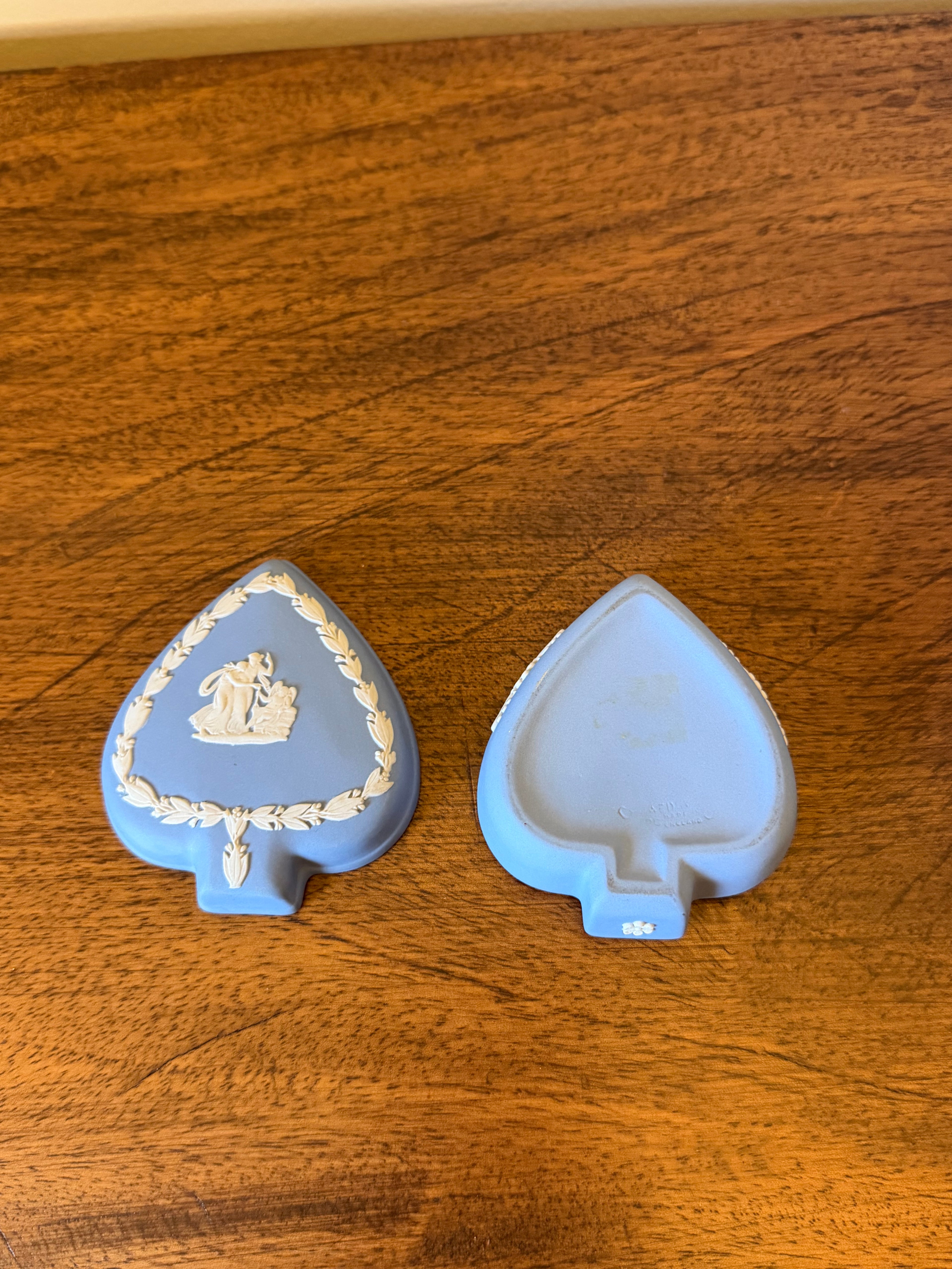 Club-shaped Wedgwood Trinket Box