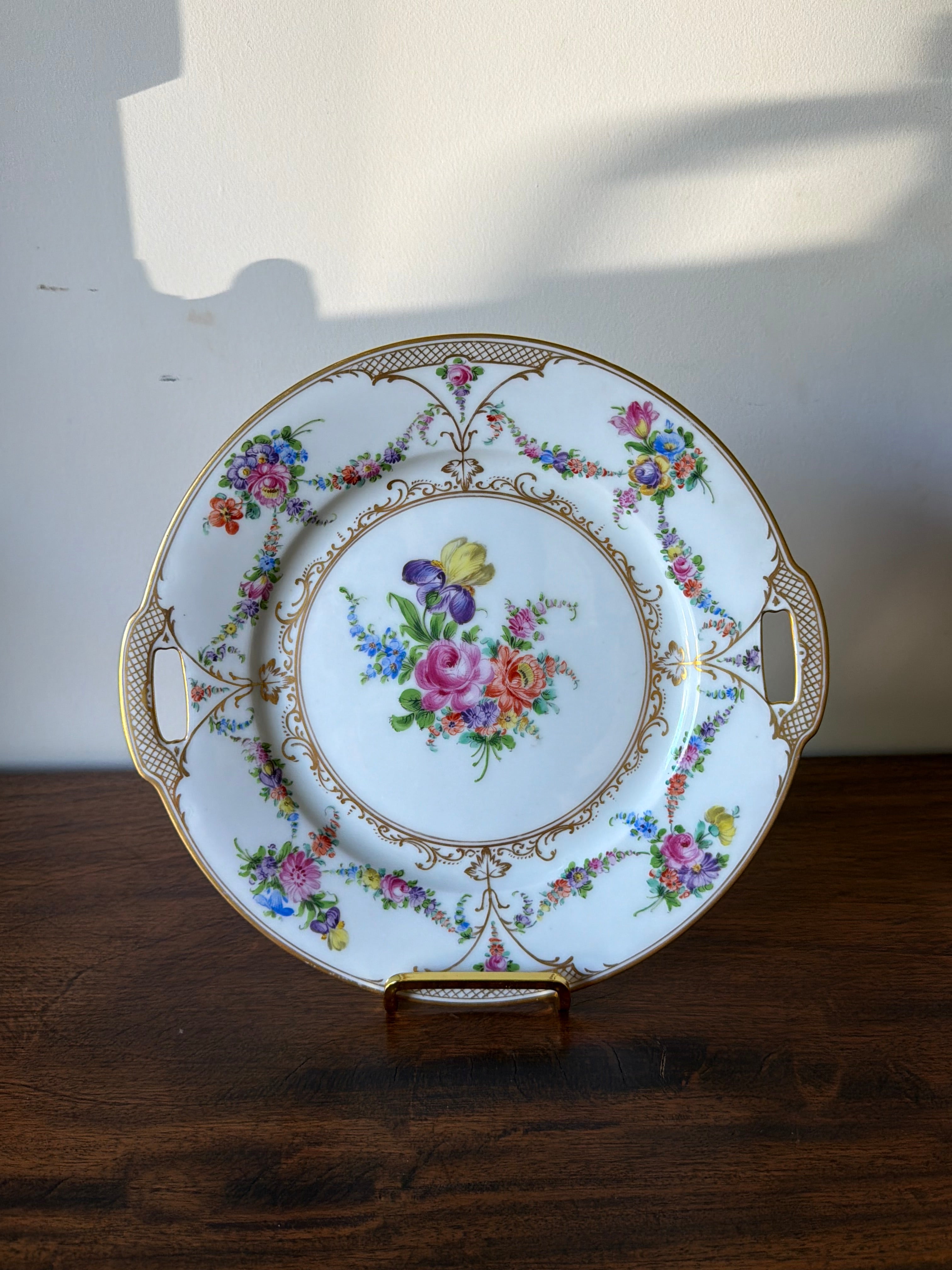 Dresden Plate with Handles