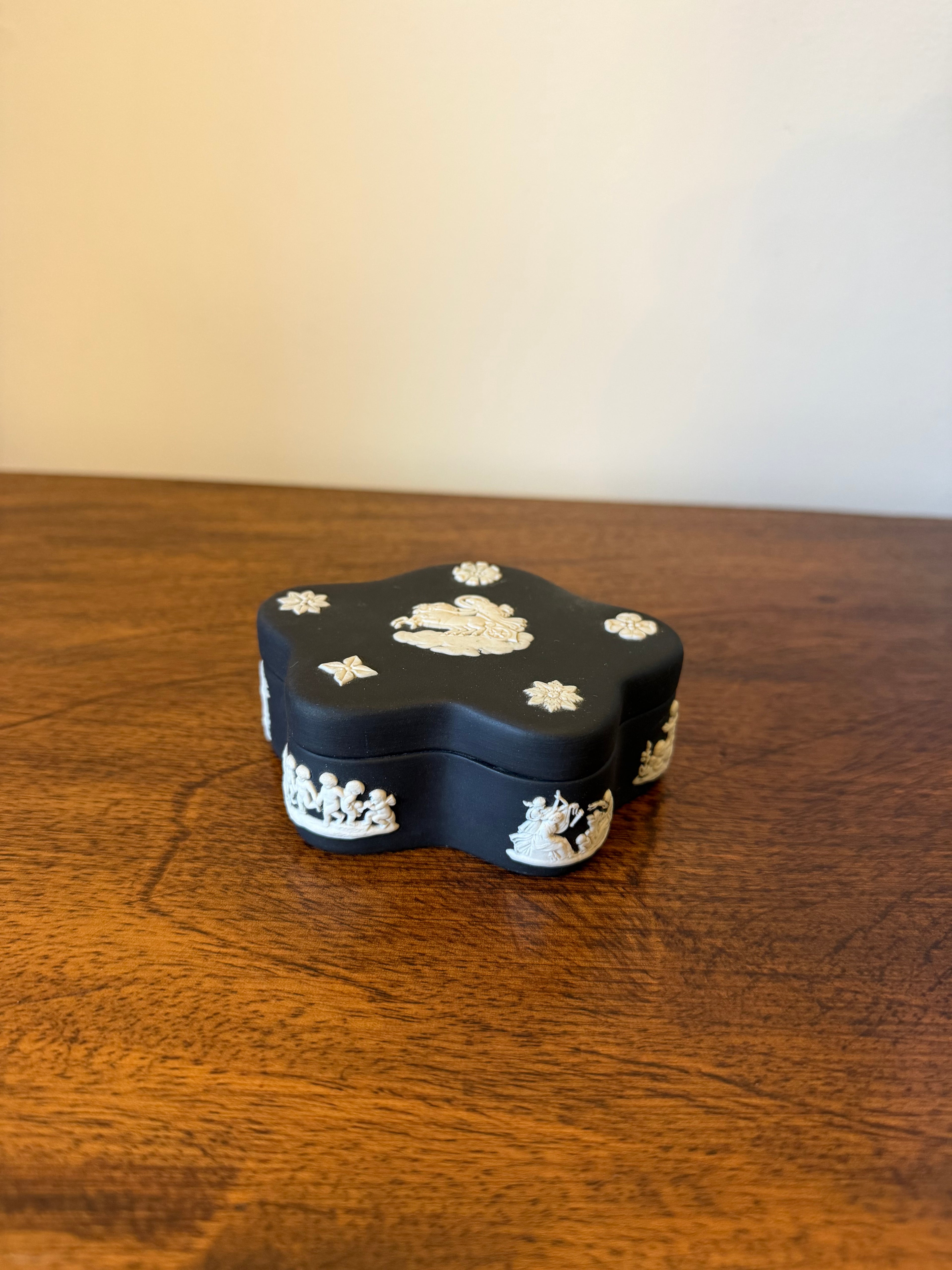 Basalt and Cream Wedgwood Trinket Box