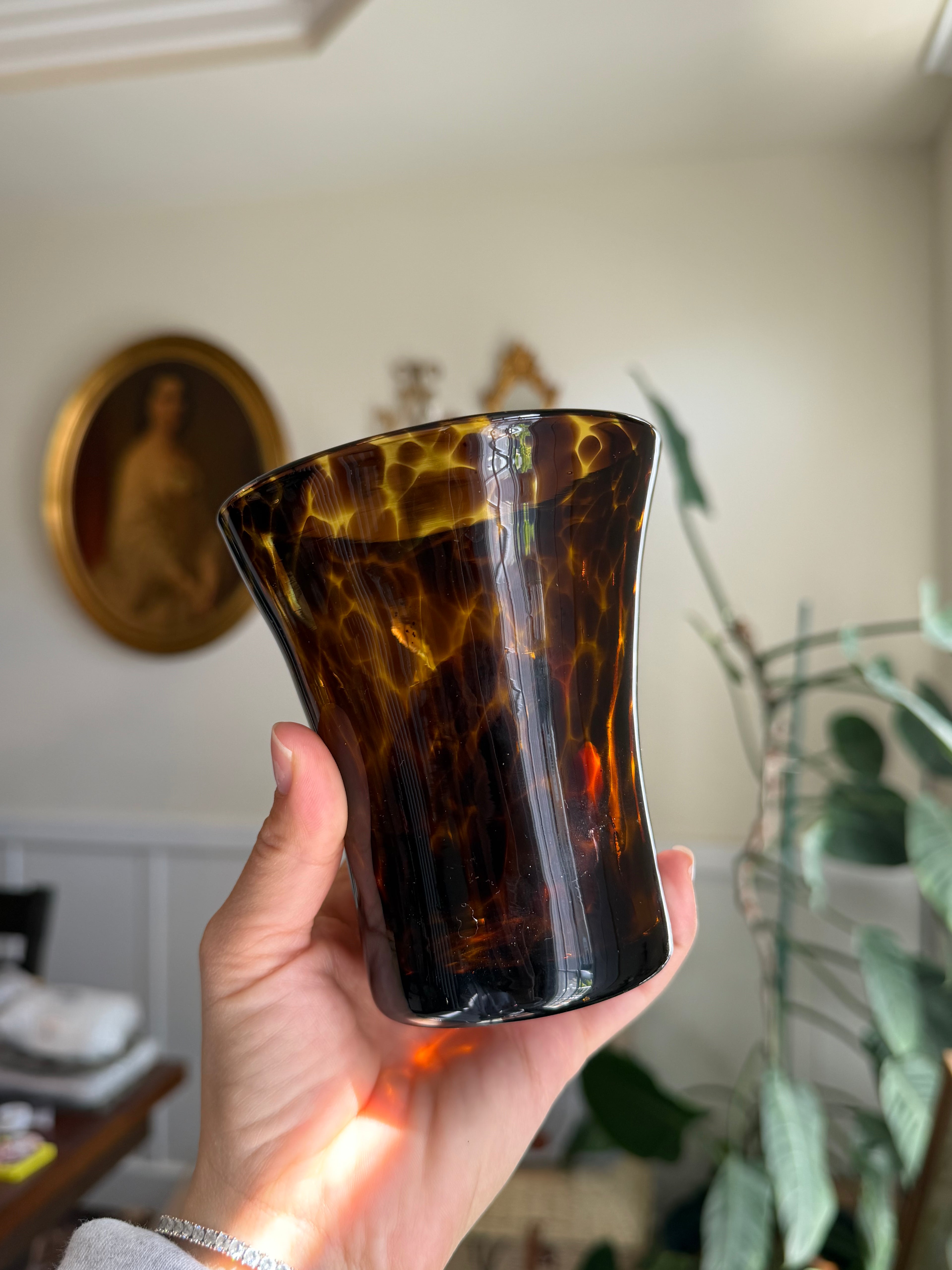 Tortoiseshell Vessels